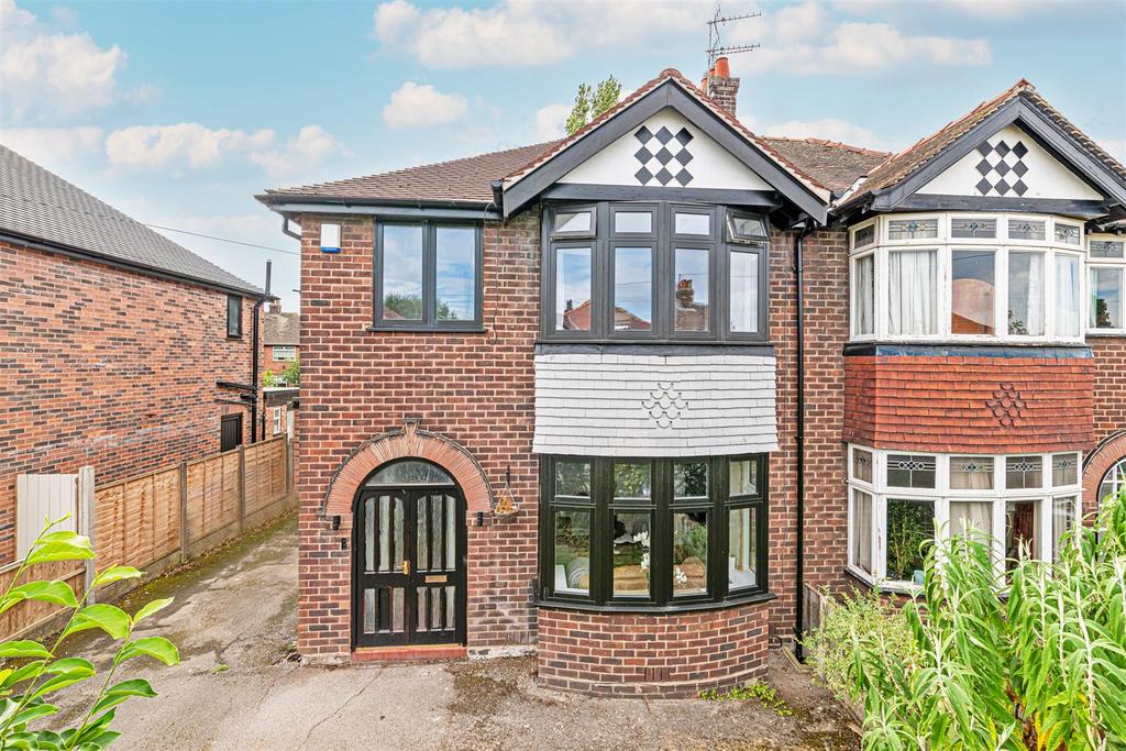 Kildonan Road, Grappenhall, Warrington, Cheshire 3 bed semidetached