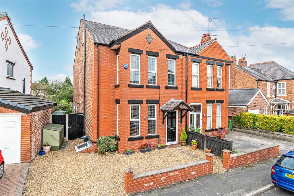Cross Lane, Grappenhall, Warrington... 3 bed semidetached house £415,000