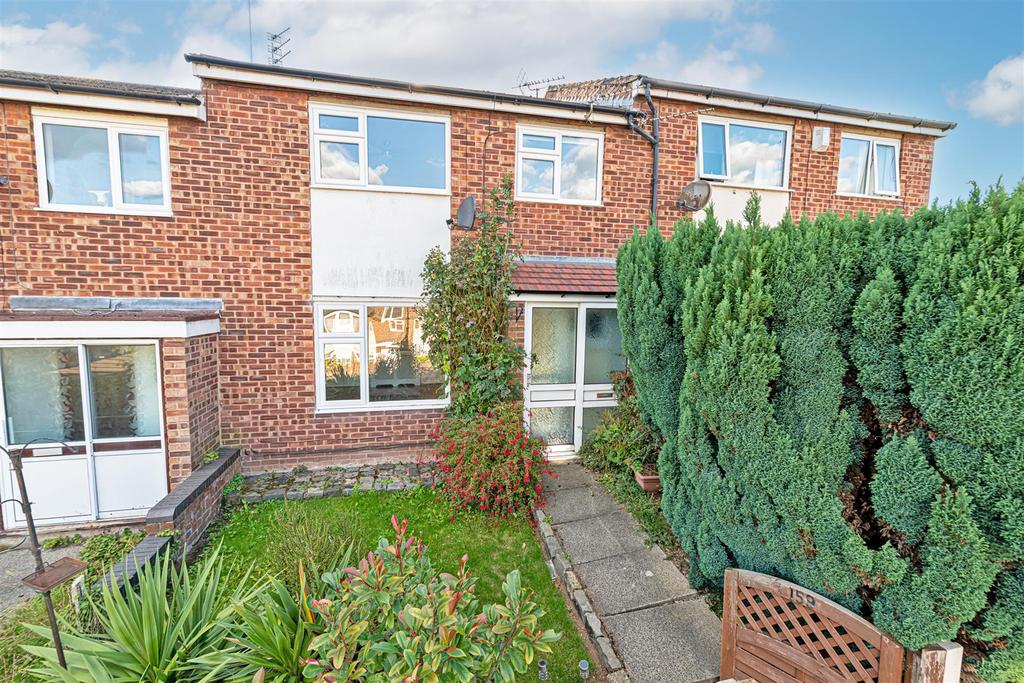 Dale Lane, Appleton, Warrington... 3 bed terraced house £210,000