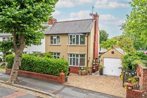 3 bedroom semi-detached house for sale, West Avenue, Stockton Heath, Warrington, Cheshire