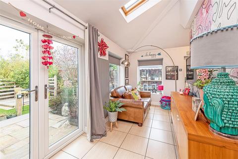 3 bedroom semi-detached house for sale, West Avenue, Stockton Heath, Warrington, Cheshire