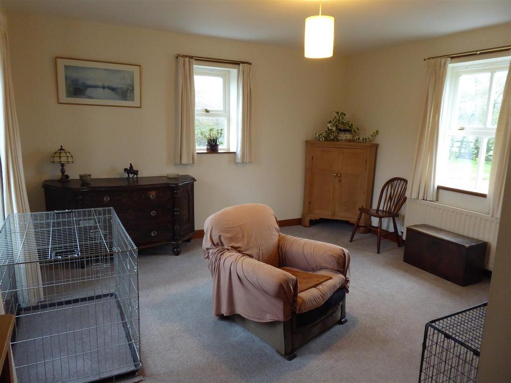 Appleton Wiske, Northallerton 5 bed property with land £850,000