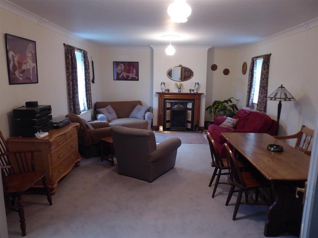 Appleton Wiske, Northallerton 5 bed property with land £850,000