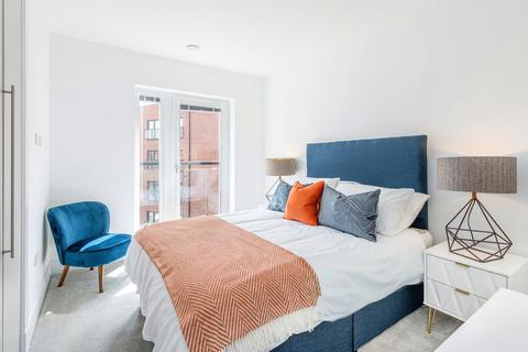 3 bedroom apartment for sale - Plot 241, Apartment H2 at Waterfront Plaza, Leith Ocean Drive, Leith, Edinburgh EH6 6JJ EH6 6JJ