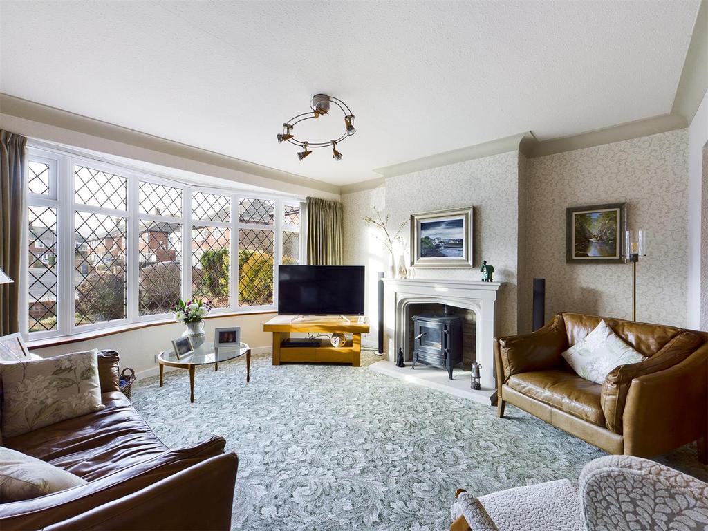Neasdon Crescent, Tynemouth 3 bed semidetached house £340,000