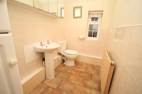 3 Delver Fold, Bradford, BD2 4PD