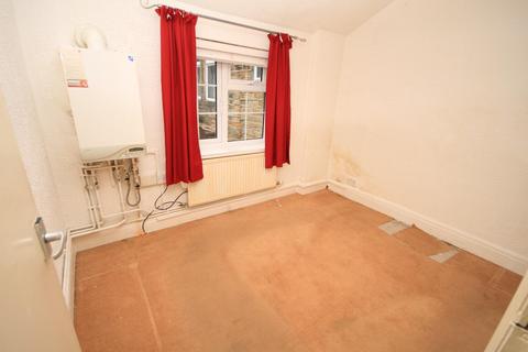 3 Delver Fold, Bradford, BD2 4PD