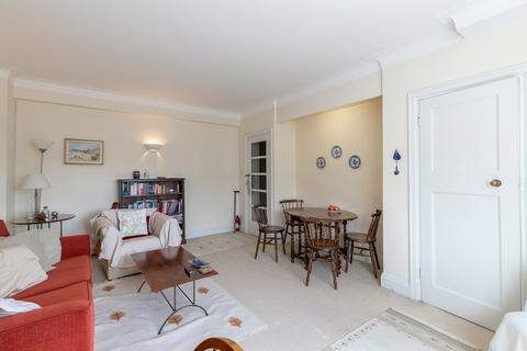 1 bedroom apartment to rent, Vicarage Court, Kensington, W8