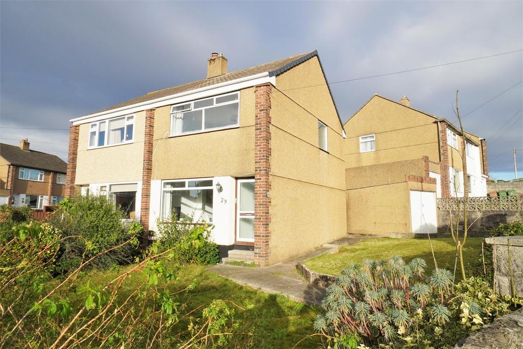 Dolphin Court Road, Plymstock, Plymouth 2 bed house to rent £925 pcm