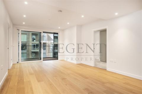 1 bedroom apartment to rent, Fairwater House, Chelsea Creek, SW6