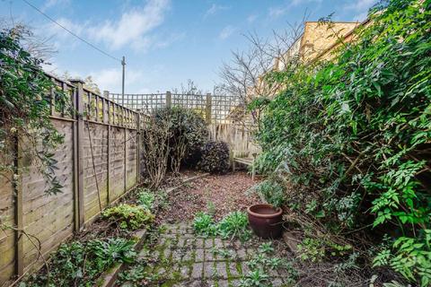 68 Revelstoke Road, London, SW18 5PB