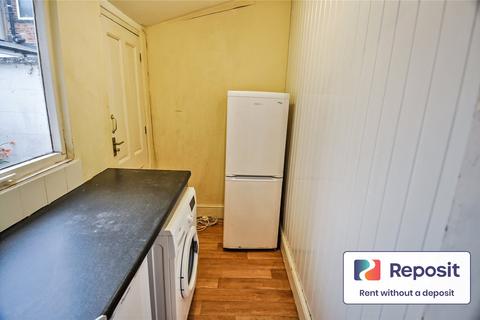 3 bedroom terraced house to rent, Sherlock Street, Fallowfield, Manchester, M14