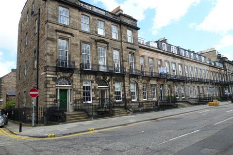 2 bedroom flat to rent, Manor Place (Access through 17), West End, Edinburgh, EH3