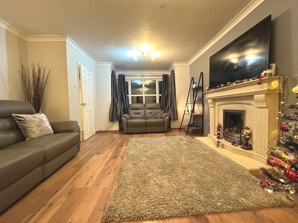 Lesbury Close, Chester Le Street, DH2 4 bed detached house £269,950