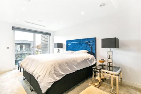 3 bedroom apartment to rent - Halcyon Close, Barnes, London, SW13