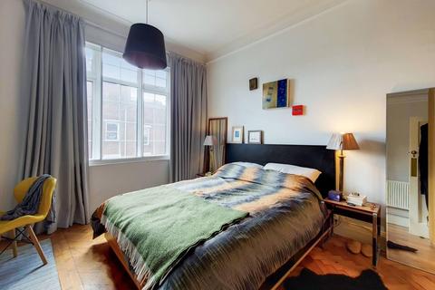 3 bedroom flat to rent - Southwood Lane, Highgate, London, N6