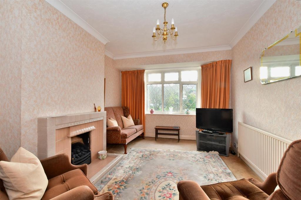 Barn Rise, Brighton, East Sussex 2 bed semidetached bungalow for sale