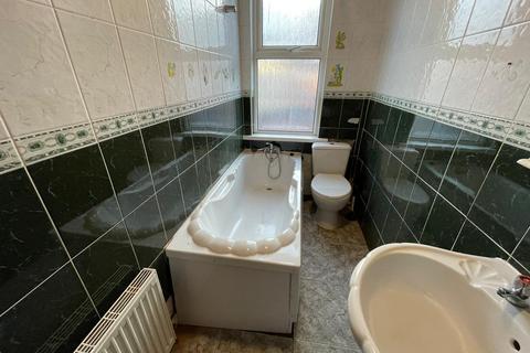 undefined, Sandhurst Place, Leeds, West Yorkshire, LS8