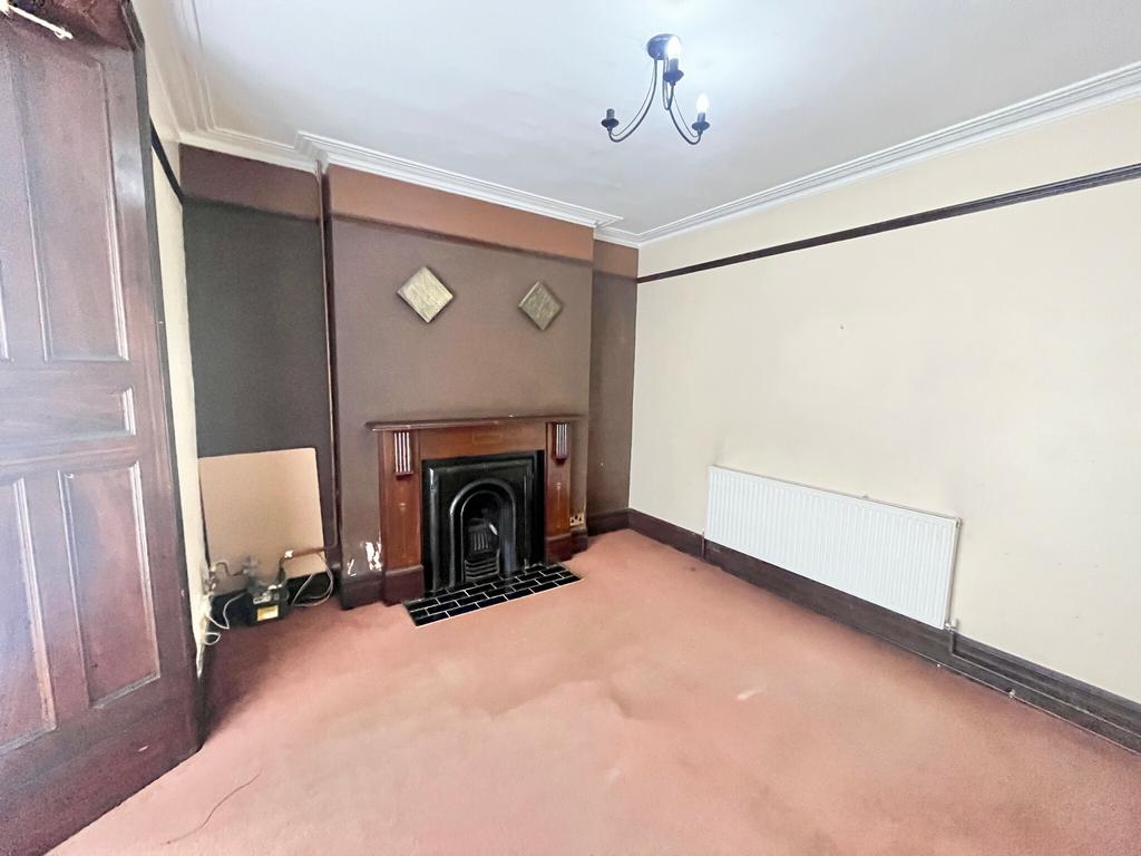 Clare Street, Manselton, Swansea 3 bed terraced house £150,000