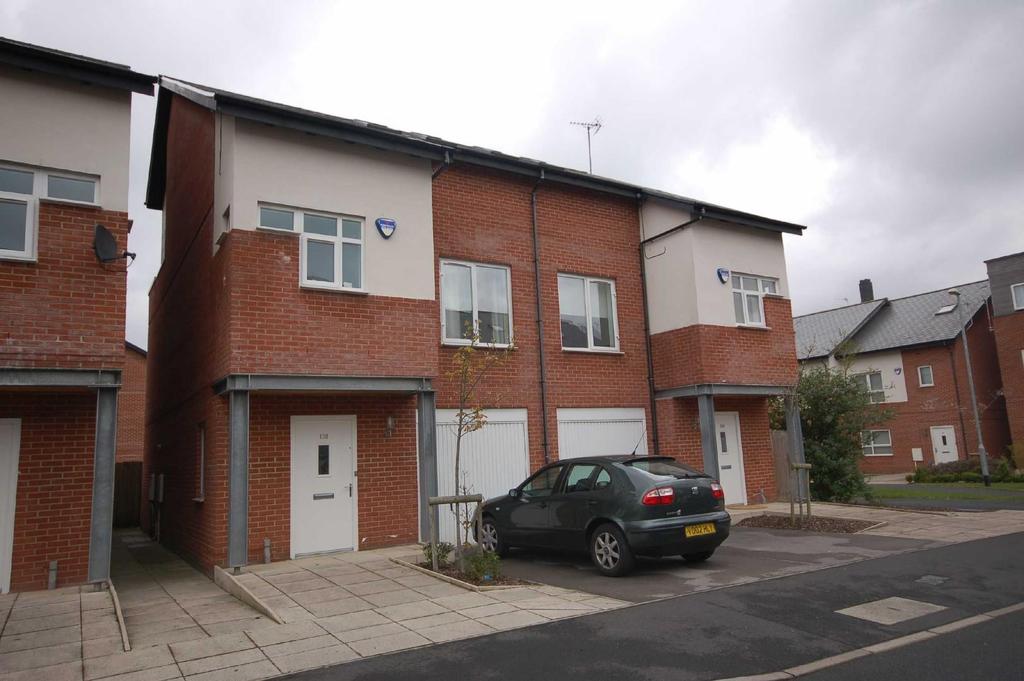 Avenue, Didsbury Point, West Didsbury 3 bed semidetached house