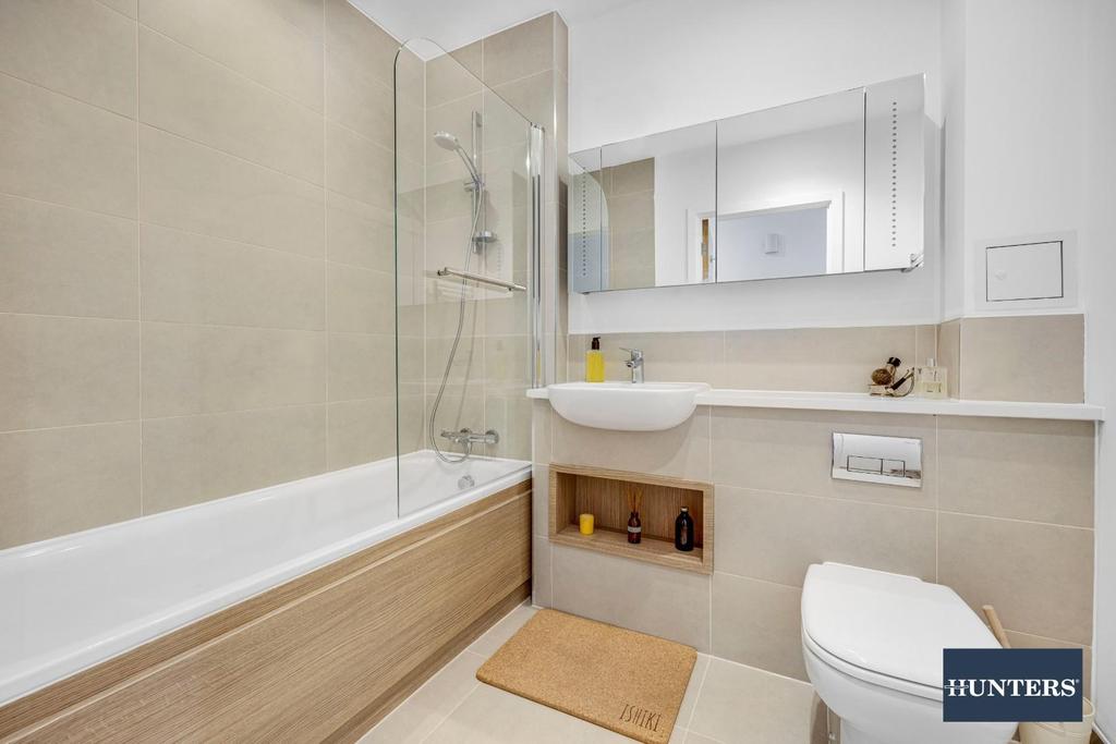 Flat 1  167-169 Kingsland Road-17.jpg
