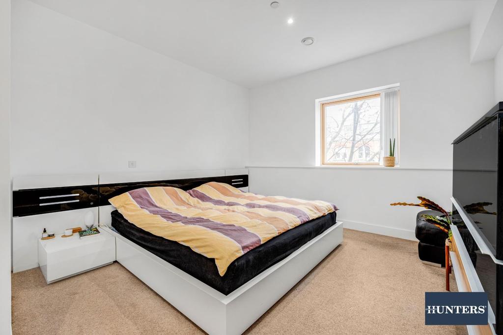 Flat 1  167-169 Kingsland Road-13.jpg