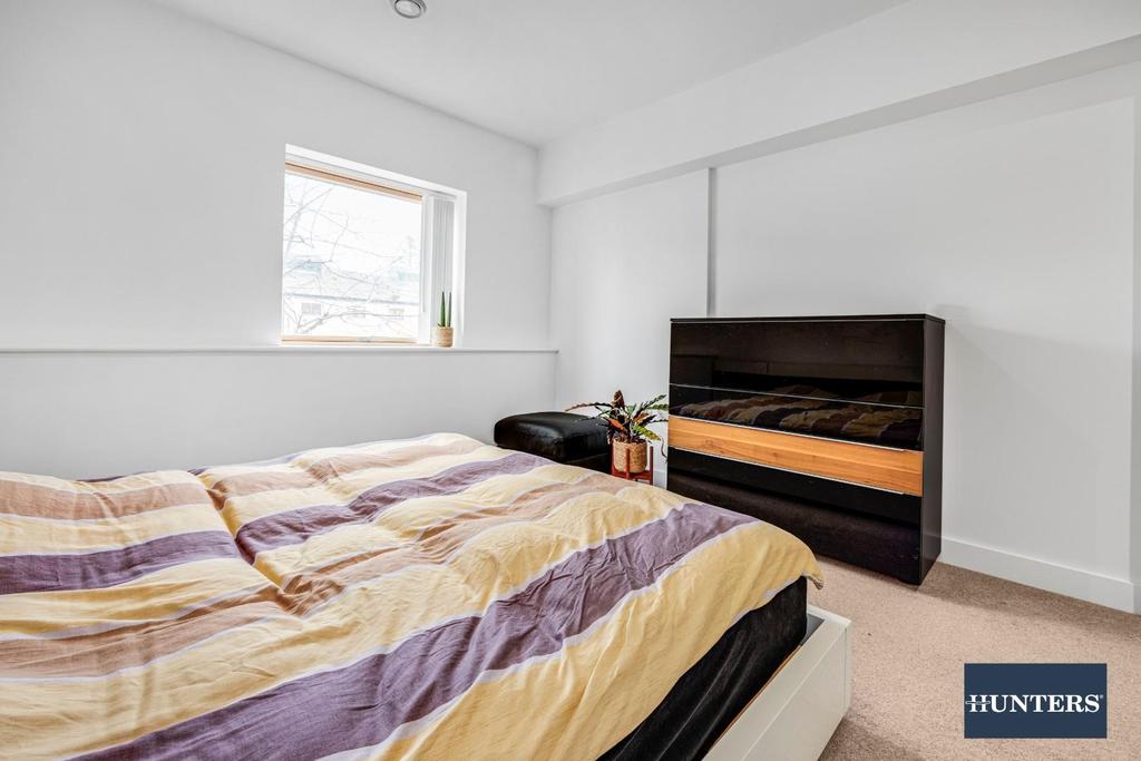 Flat 1  167-169 Kingsland Road-14.jpg