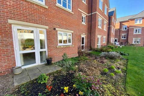 1 bedroom flat for sale - Wetherby, Tatterton Lodge, York Road, LS22