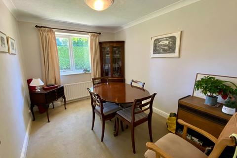 12 Butterwick Gardens, Wetherby, LS22 6GX