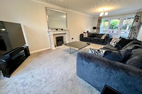 4 bedroom detached house for sale - North Grove Mount, Wetherby