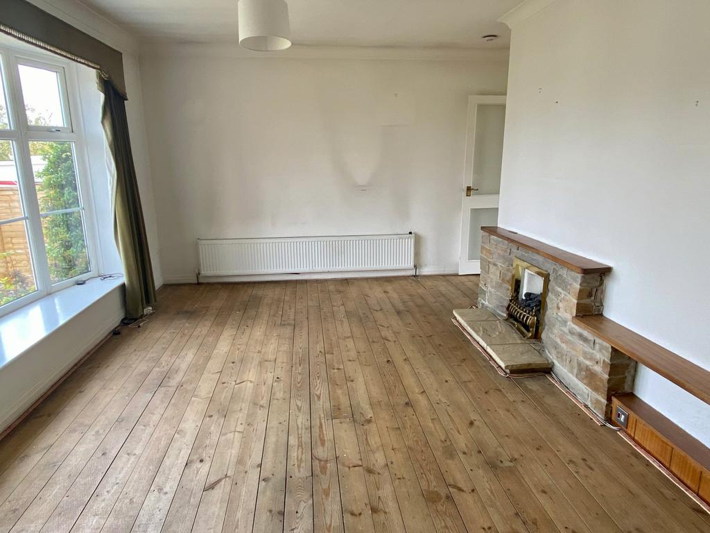 Heath Drive, Boston Spa, LS23 3 bed bungalow £325,000