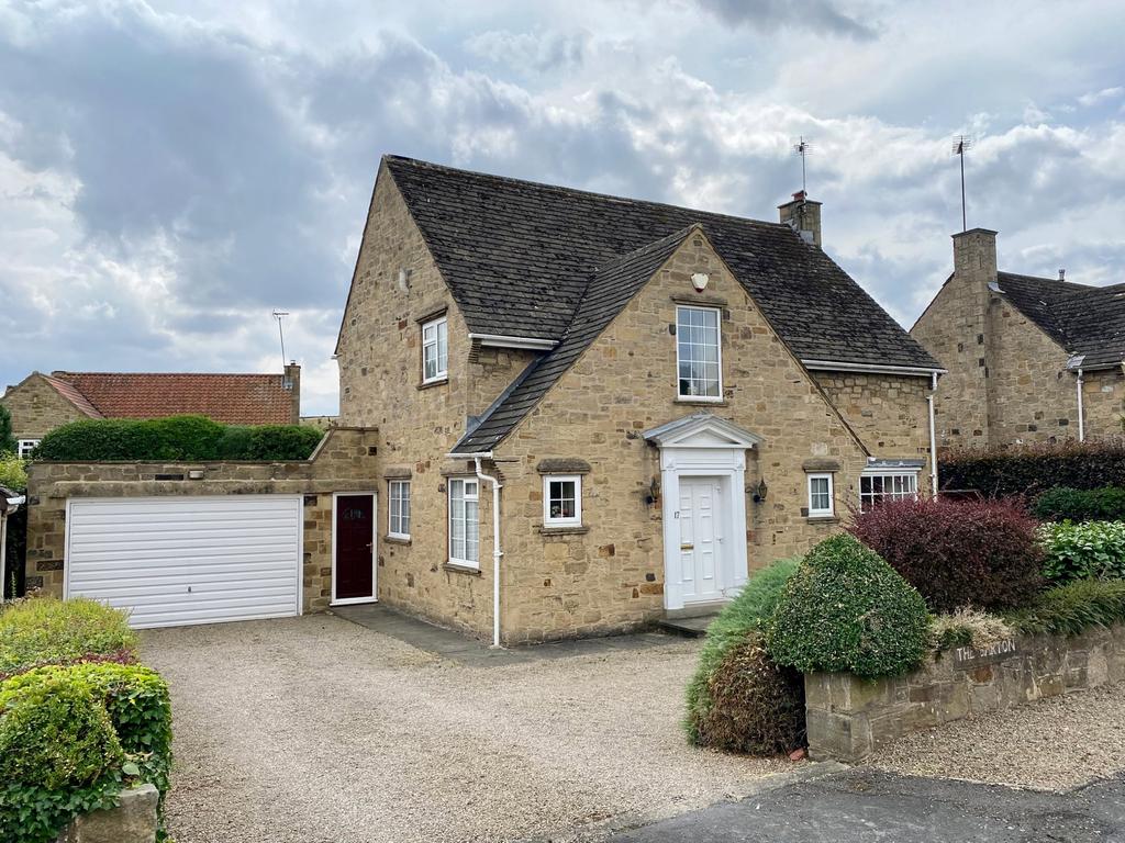 Millbeck Green,Collingham,Leeds,LS22 3 bed detached house for sale £