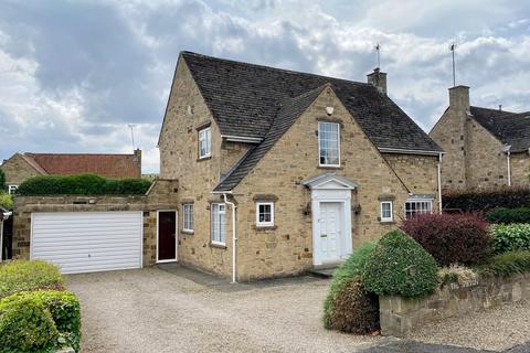 17 Millbeck Green, Collingham, Wetherby, LS22 5AJ