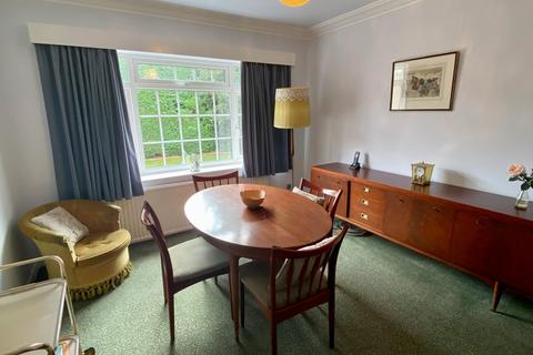 17 Millbeck Green, Collingham, Wetherby, LS22 5AJ