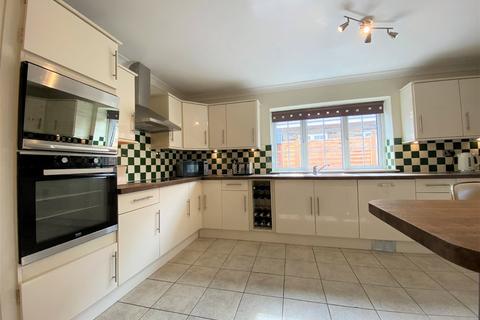 28 Grasmere Avenue, Wetherby, LS22 6YT