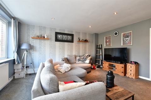 47 Dernier Road, Tonbridge, TN10 3EW