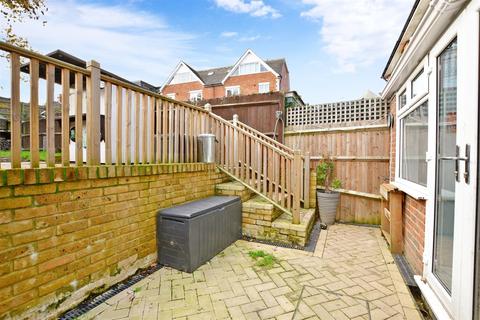 47 Dernier Road, Tonbridge, TN10 3EW