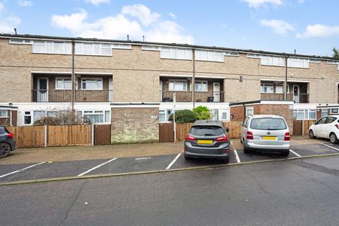 3 bedroom maisonette for sale - Holtspur Way, Beaconsfield, HP9