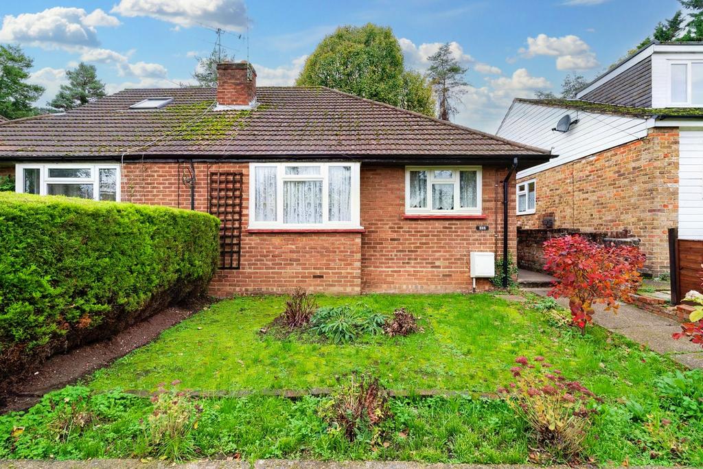 Boundary Road, Loudwater, HP10 2 bed semidetached bungalow for sale