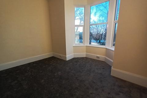 2 bedroom flat to rent - Maryfield Terrace, Stobswell, Dundee, DD4
