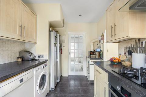 10 Frampton Road, Potters Bar, EN6 1JE