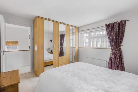 10 Frampton Road, Potters Bar, EN6 1JE