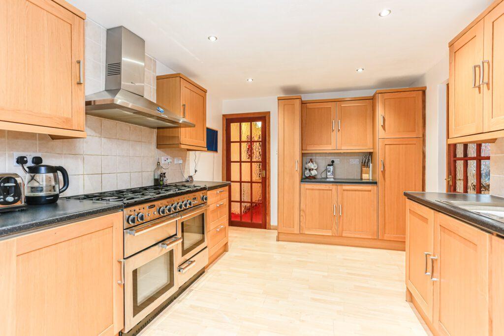 Argyle Way, Dunblane, FK15 4 bed detached bungalow £355,000