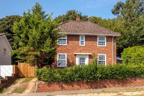 6 bedroom detached house to rent, St Mildreds Road, Earlham, Norwich, NR5