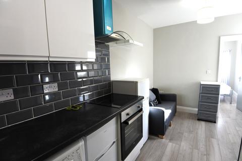 1 bedroom flat to rent, Howard Road, Cricklewood NW2