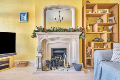 92 Merlin Grove, Beckenham, BR3 3HT