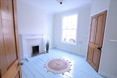 103 Longwestgate, Scarborough, YO11 1RQ