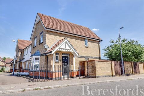 3 bedroom end of terrace house to rent, Gulls Croft, CM7