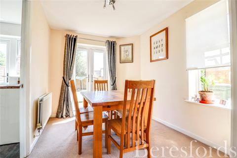 3 bedroom end of terrace house to rent, Gulls Croft, CM7