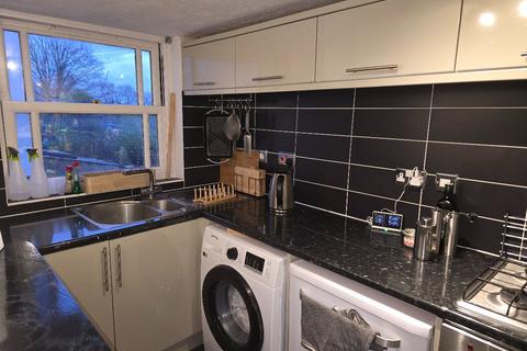 1 bedroom flat to rent, Maidstone Road, Rochester